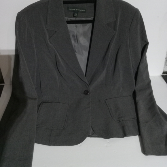 Women's gray suit size 14 - Picture 6 of 6